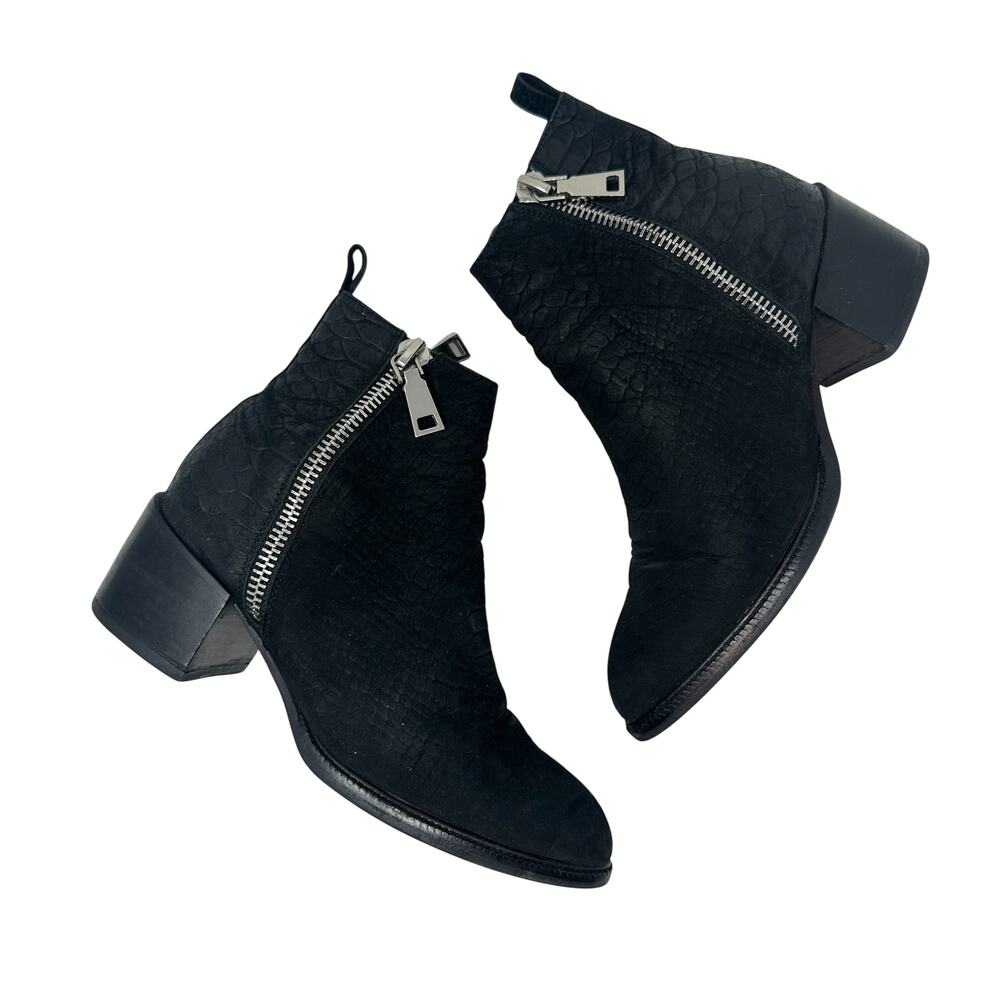Jeffrey Campbell Ibiza Boone Chelsea Boots‎ Croc Embossed Suede Black US 8